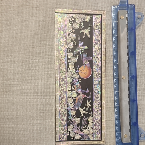 Mother Of Pearl Trinket Box - Picture 5 of 6